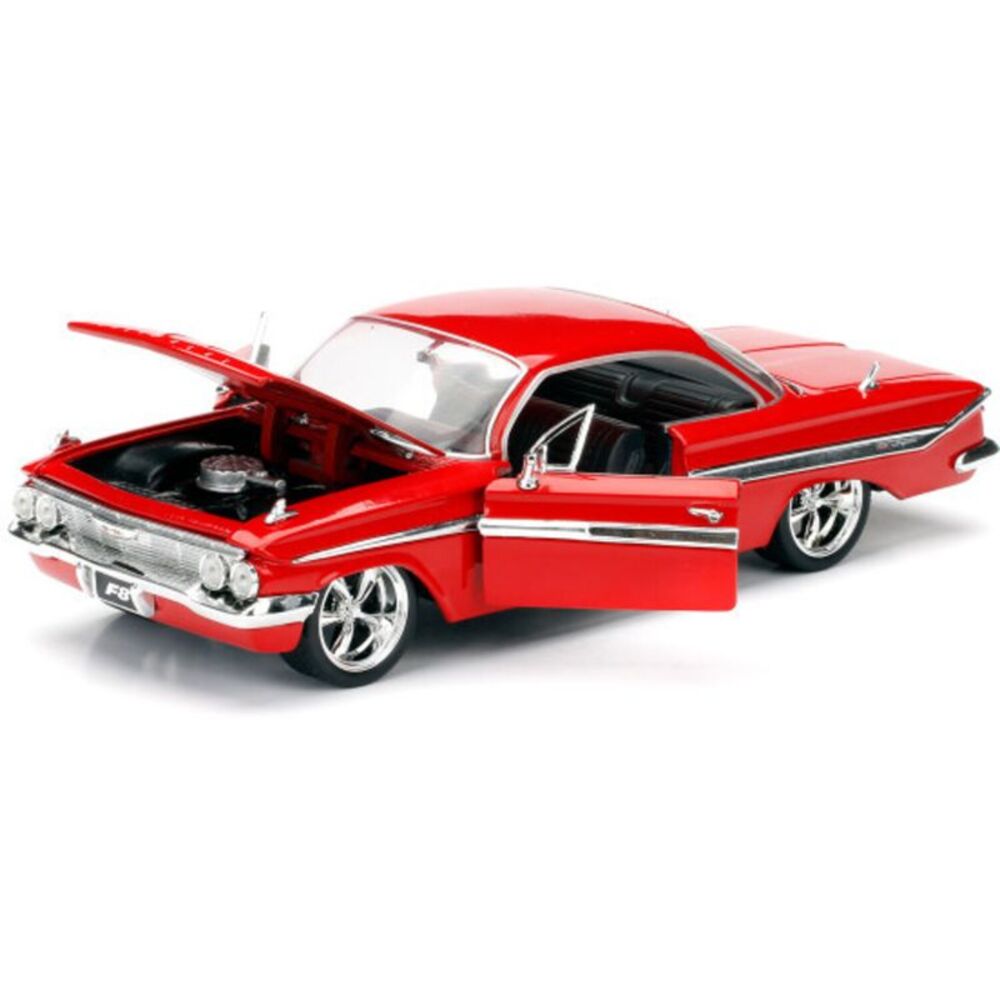 Jada Toys - 1:24 Fast & Furious 8 - Dom's Chevy Impala  COLLECTIBLES